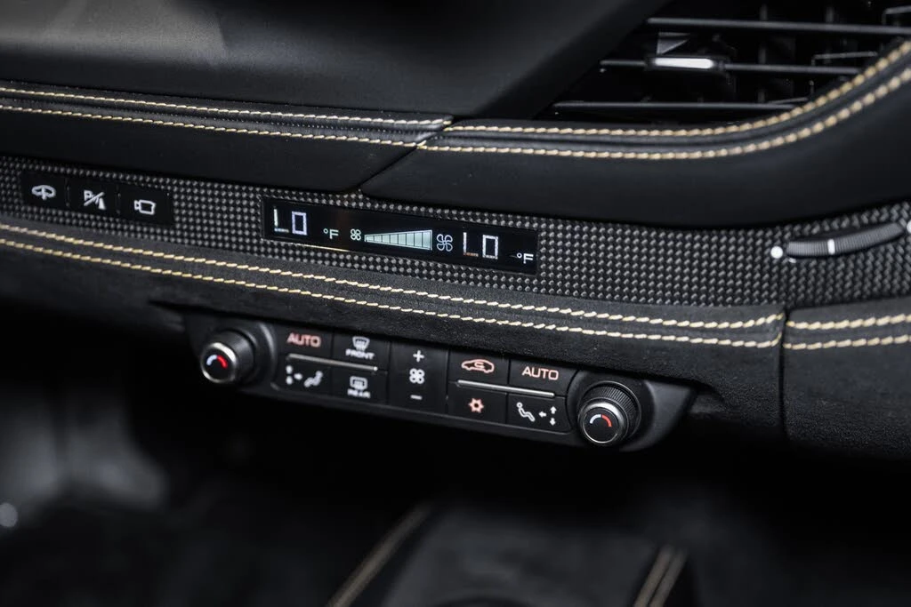2023 Ferrari F8 Spider - Image 28 of 31