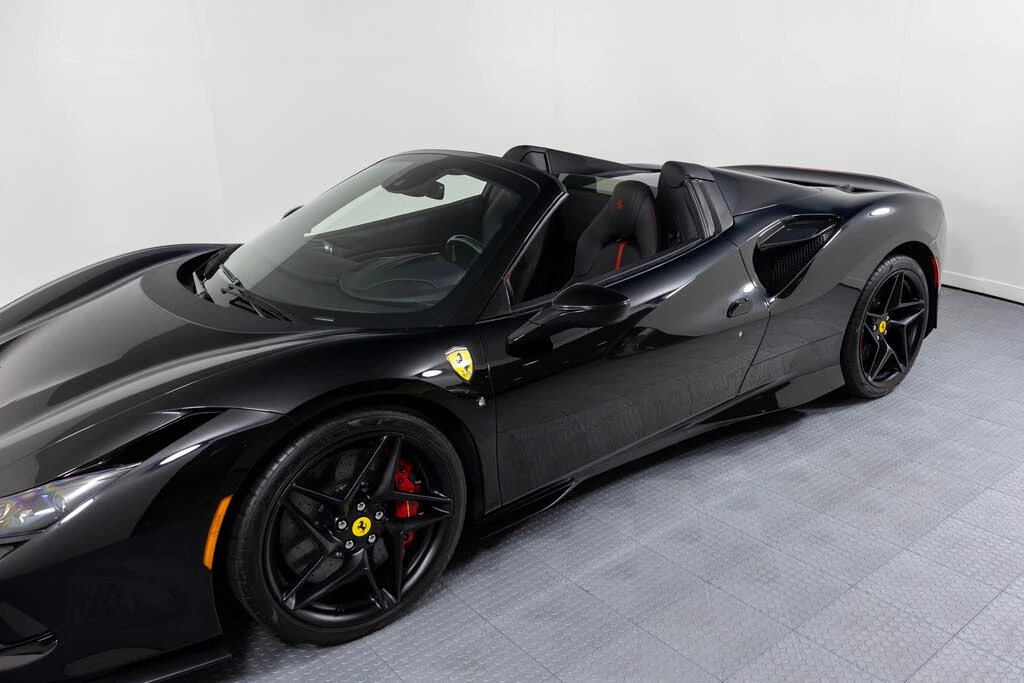 2023 Ferrari F8 Spider - Image 27 of 31