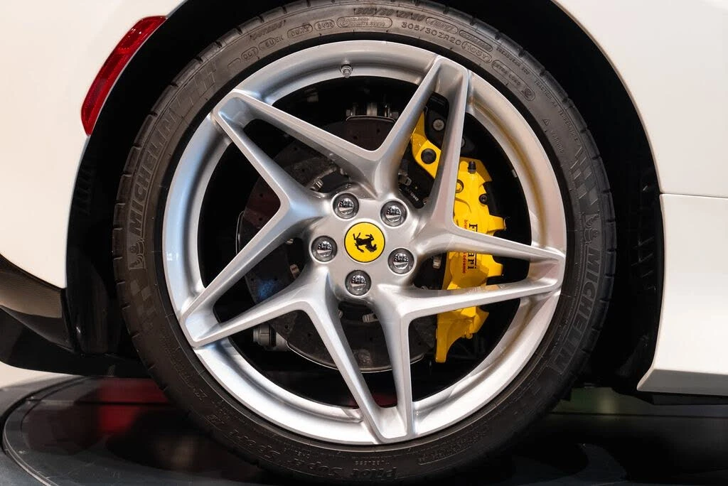 2023 Ferrari F8 Spider - Image 15 of 31