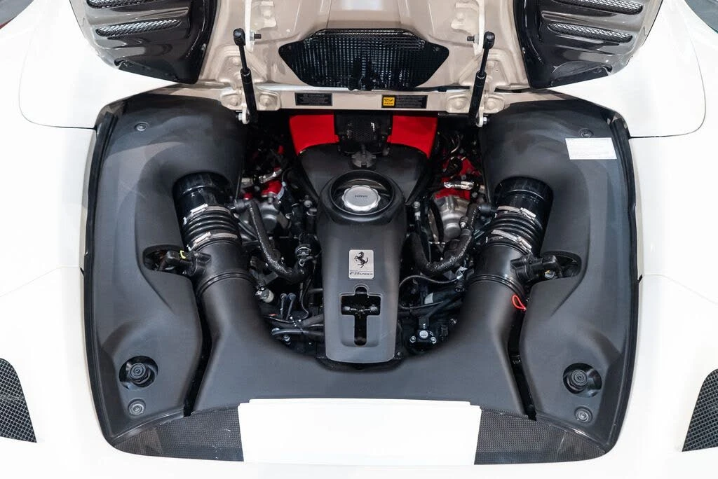2023 Ferrari F8 Spider - Image 18 of 31