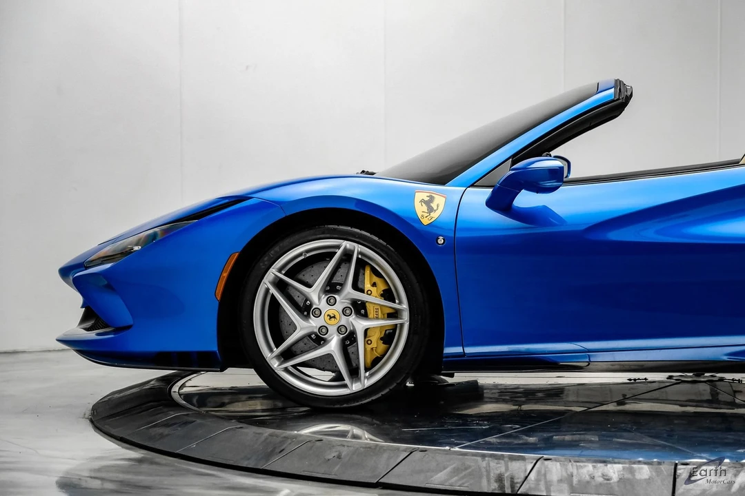 2023 Ferrari F8 Spider - Image 11 of 31