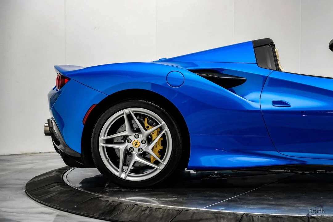2023 Ferrari F8 Spider - Image 29 of 31