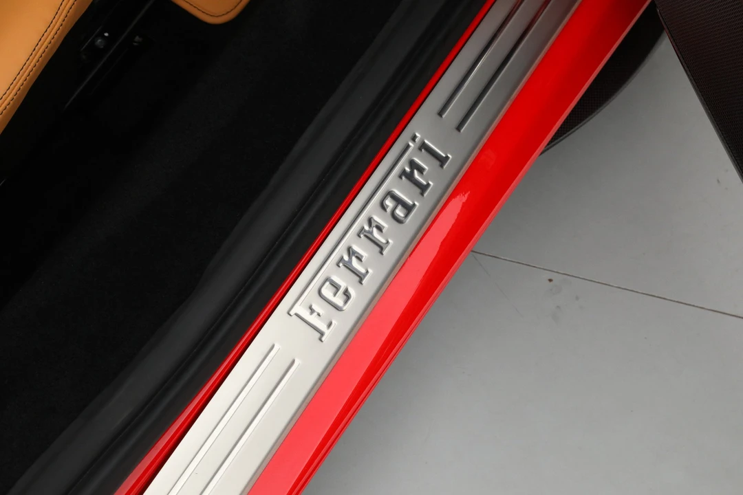 2023 Ferrari F8 Spider - Image 24 of 31
