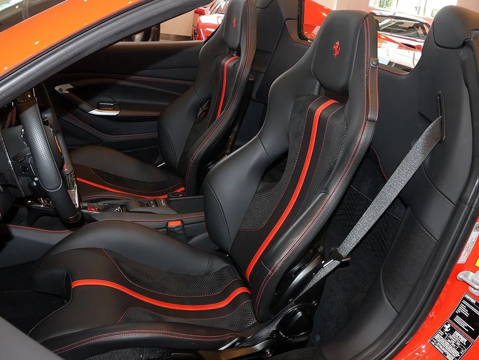 2023 Ferrari F8 Spider - Image 5 of 31