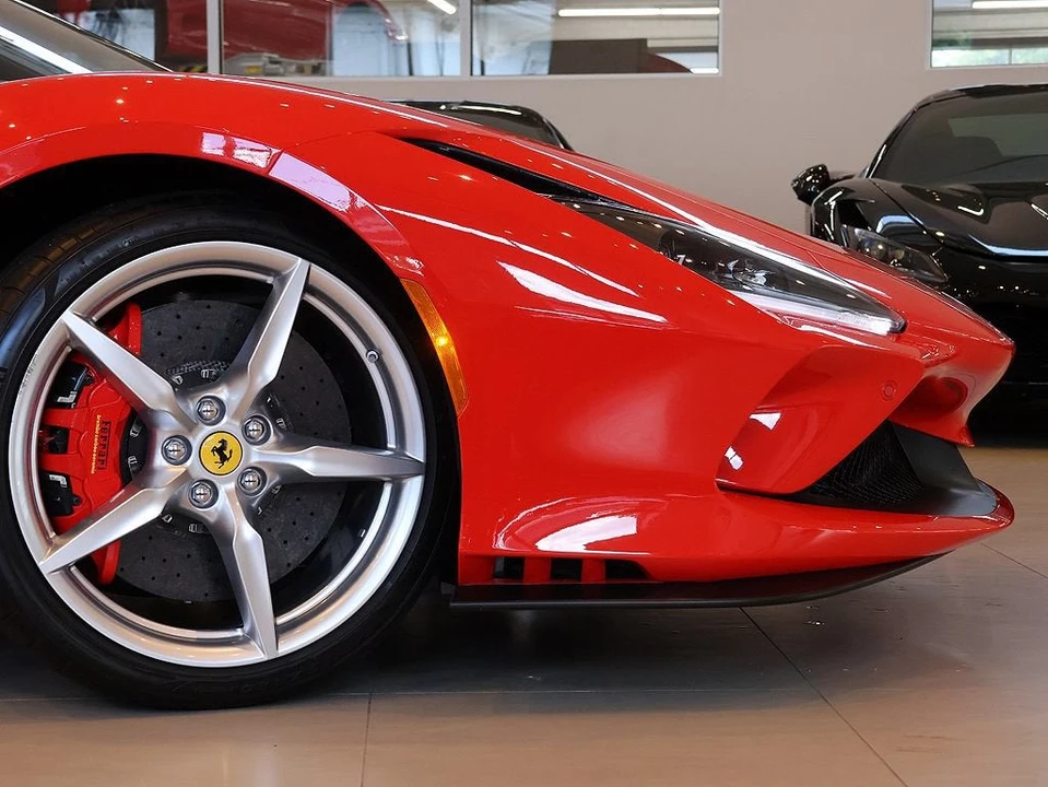 2023 Ferrari F8 Spider - Image 17 of 31