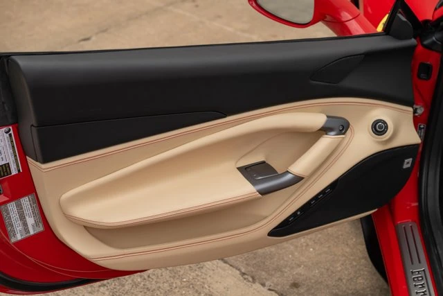 2023 Ferrari F8 Spider - Image 27 of 31