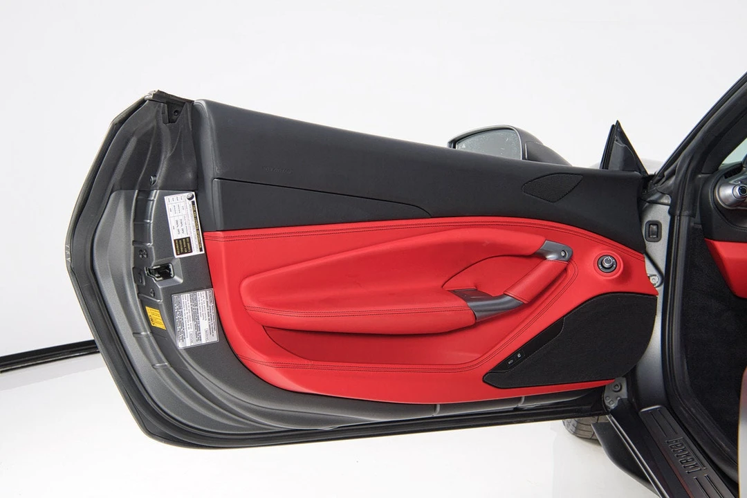2023 Ferrari F8 Spider - Image 20 of 31