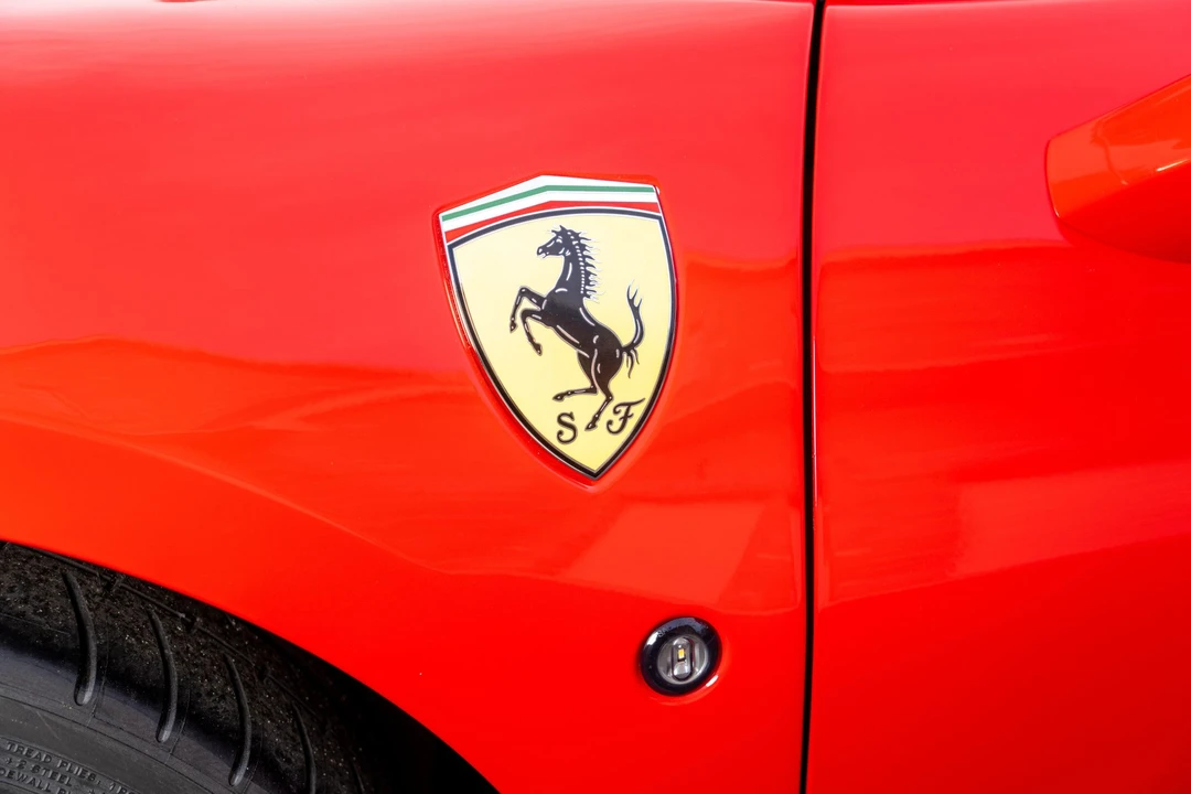 2023 Ferrari F8 Spider - Image 14 of 31