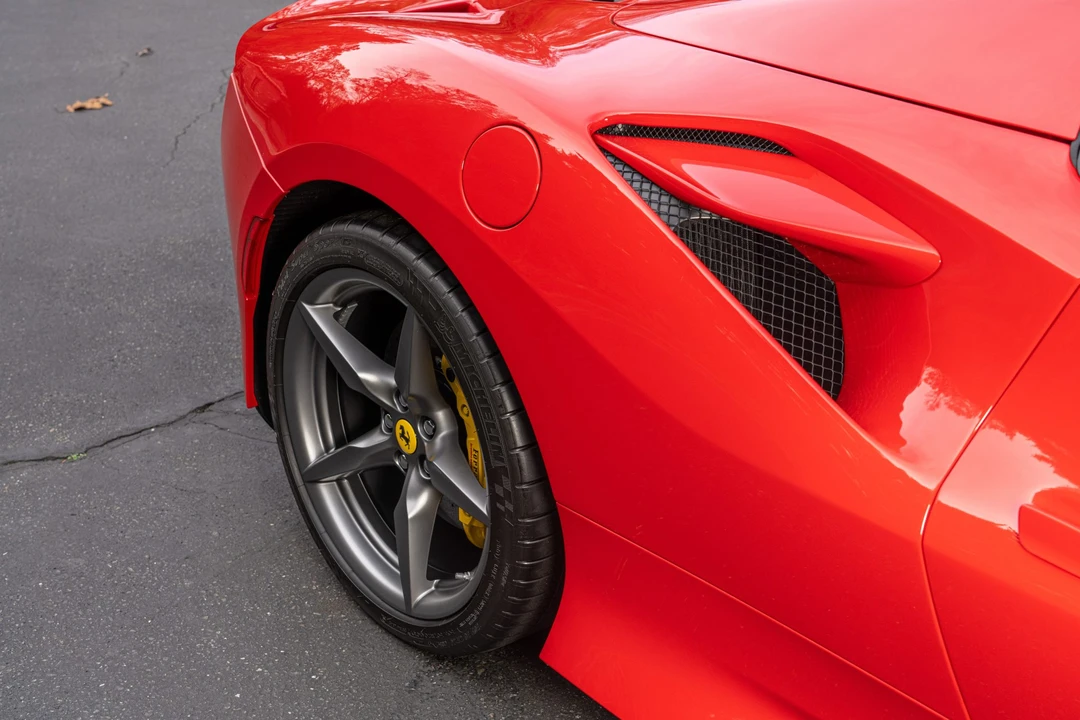 2023 Ferrari F8 Spider - Image 27 of 31