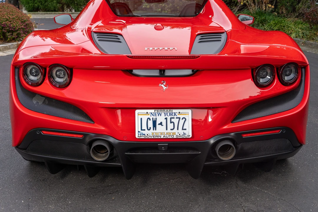 2023 Ferrari F8 Spider - Image 20 of 31