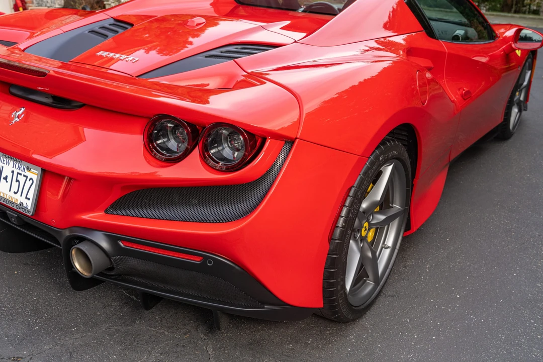 2023 Ferrari F8 Spider - Image 23 of 31