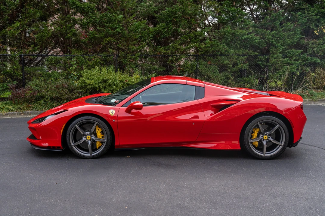 2023 Ferrari F8 Spider - Image 11 of 31