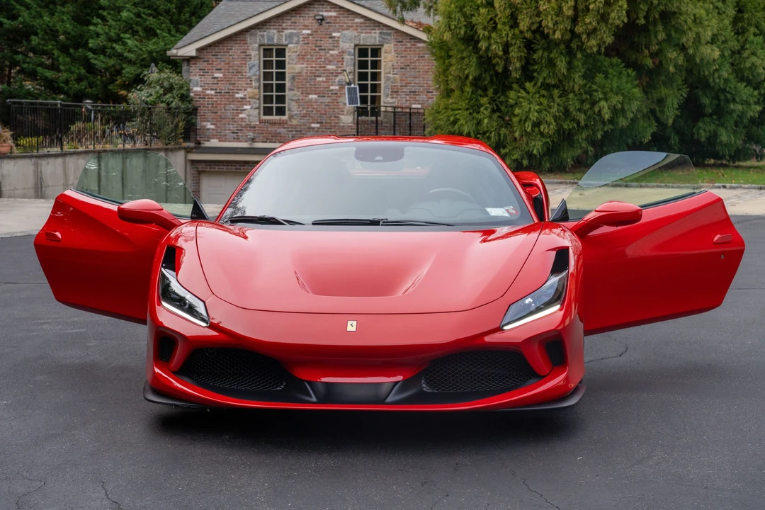 2023 Ferrari F8 Spider - Image 5 of 31