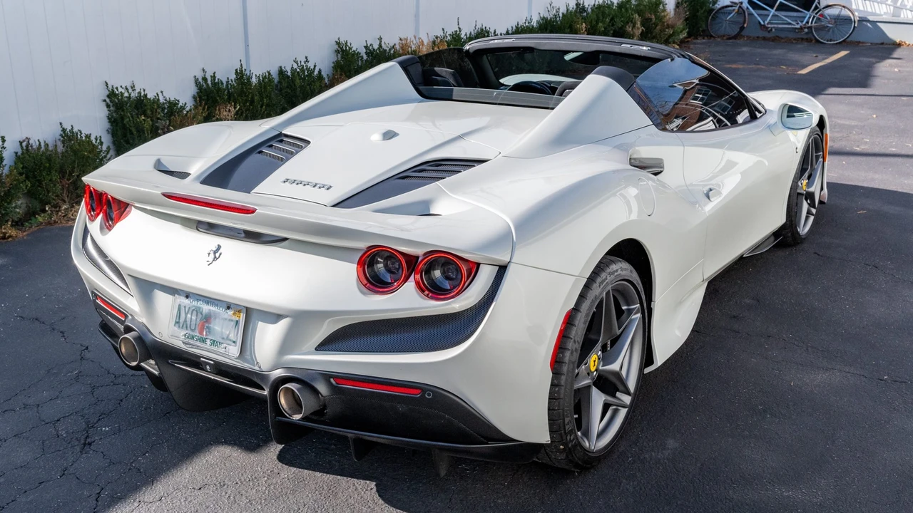2023 Ferrari F8 Spider - Image 7 of 31