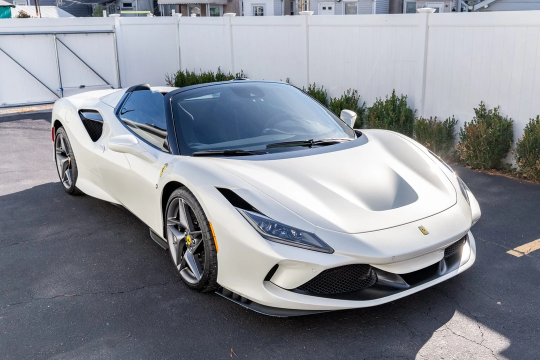 2023 Ferrari F8 Spider - Image 4 of 31