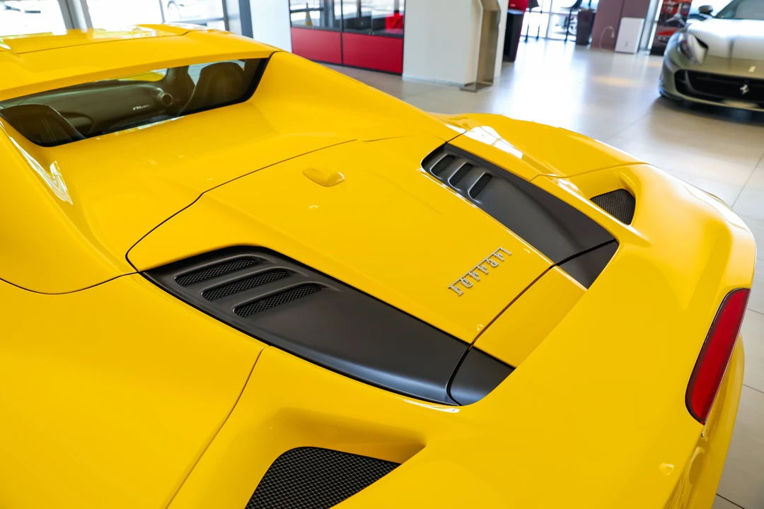 2023 Ferrari F8 Spider - Image 25 of 31