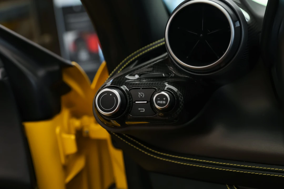 2023 Ferrari F8 Spider - Image 22 of 31