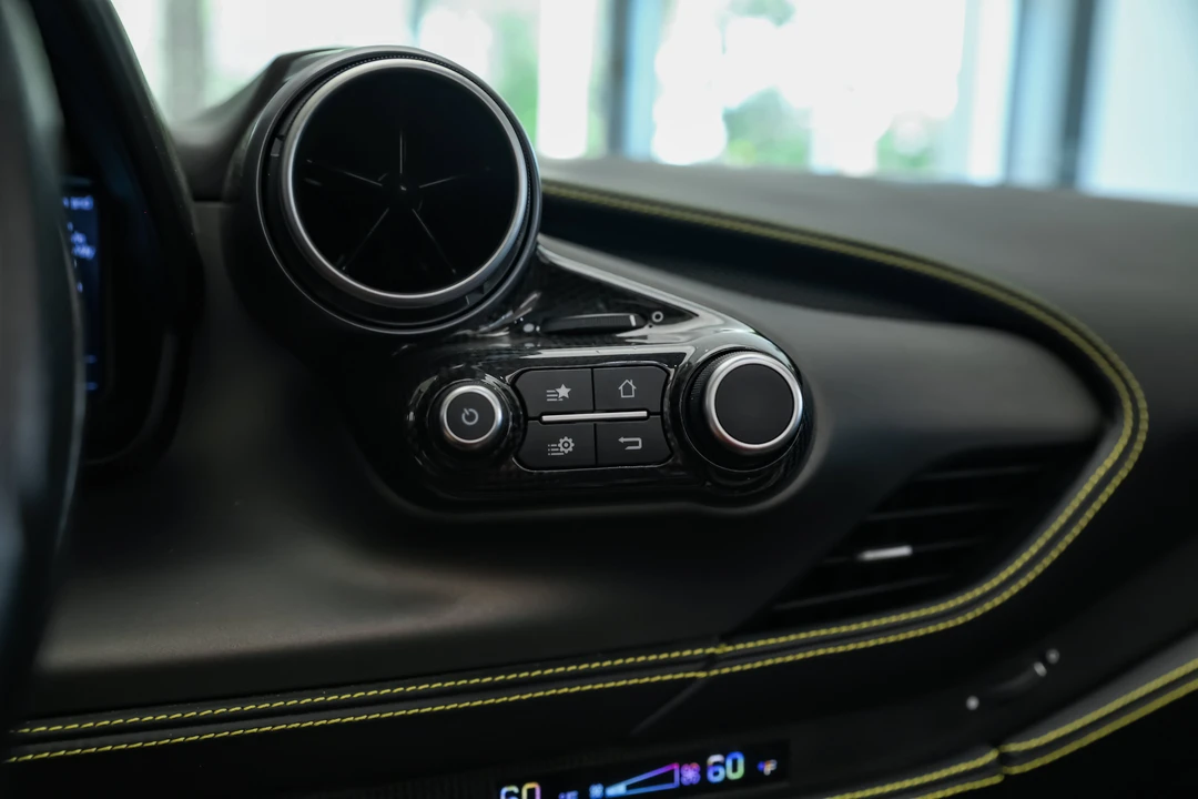 2023 Ferrari F8 Spider - Image 18 of 31