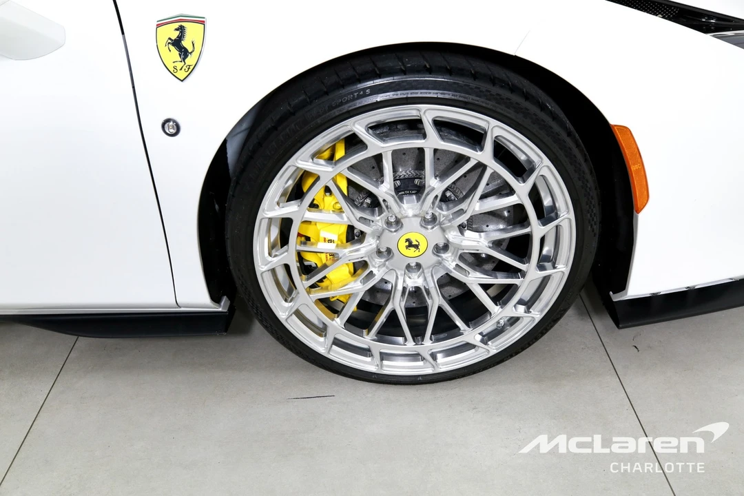 2023 Ferrari F8 Spider - Image 27 of 31