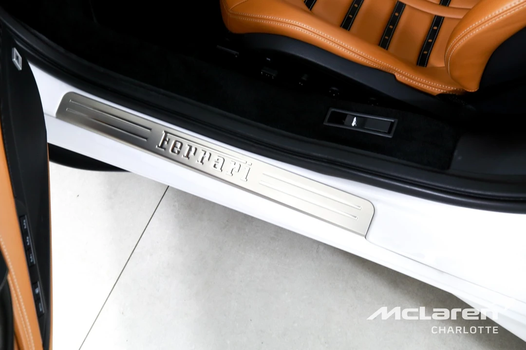2023 Ferrari F8 Spider - Image 17 of 31