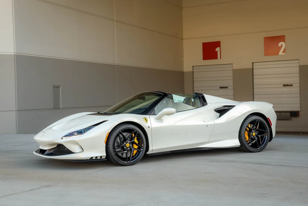 2023 Ferrari F8 Spider - Image 3 of 31