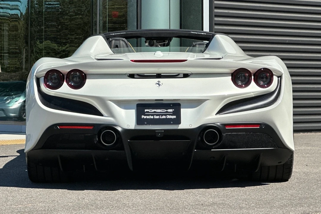2023 Ferrari F8 Spider - Image 7 of 21