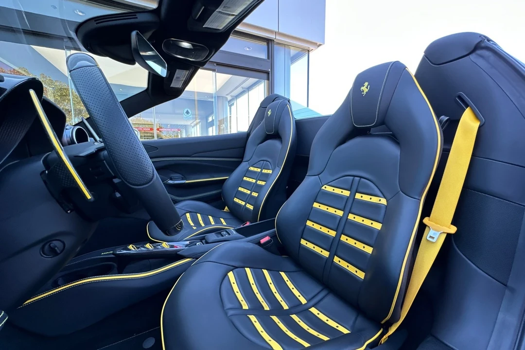 2023 Ferrari F8 Spider - Image 5 of 21