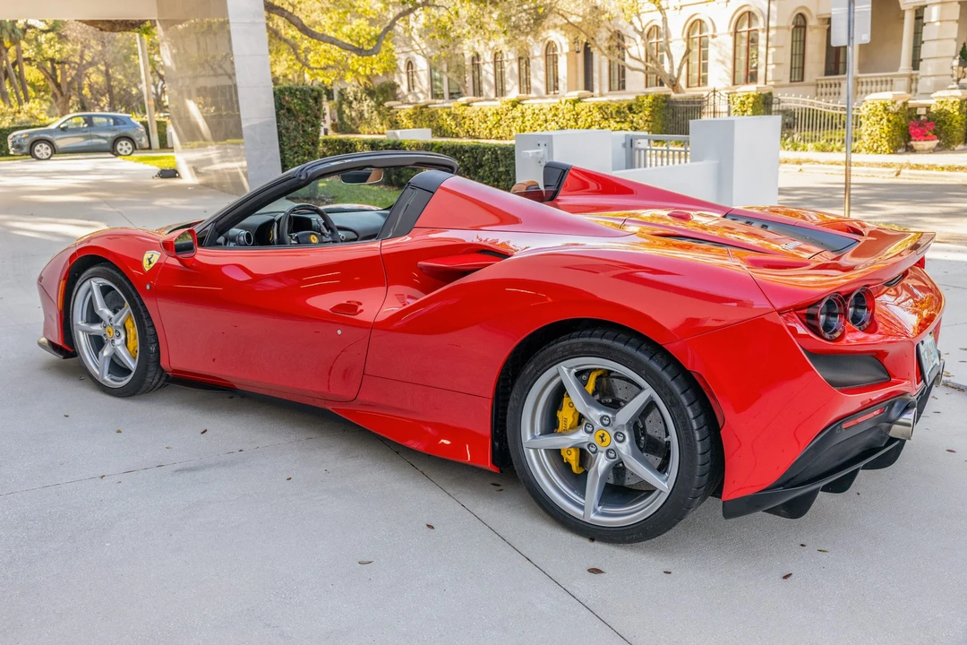 2023 Ferrari F8 Spider - Image 14 of 31