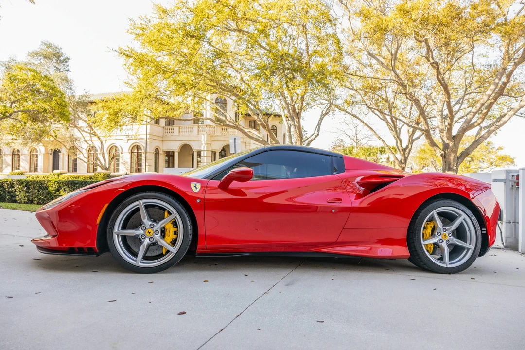 2023 Ferrari F8 Spider - Image 9 of 31