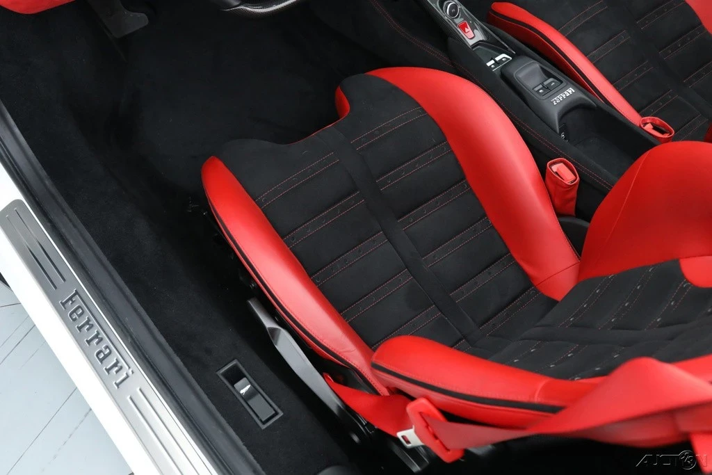 2023 Ferrari F8 Spider - Image 15 of 21