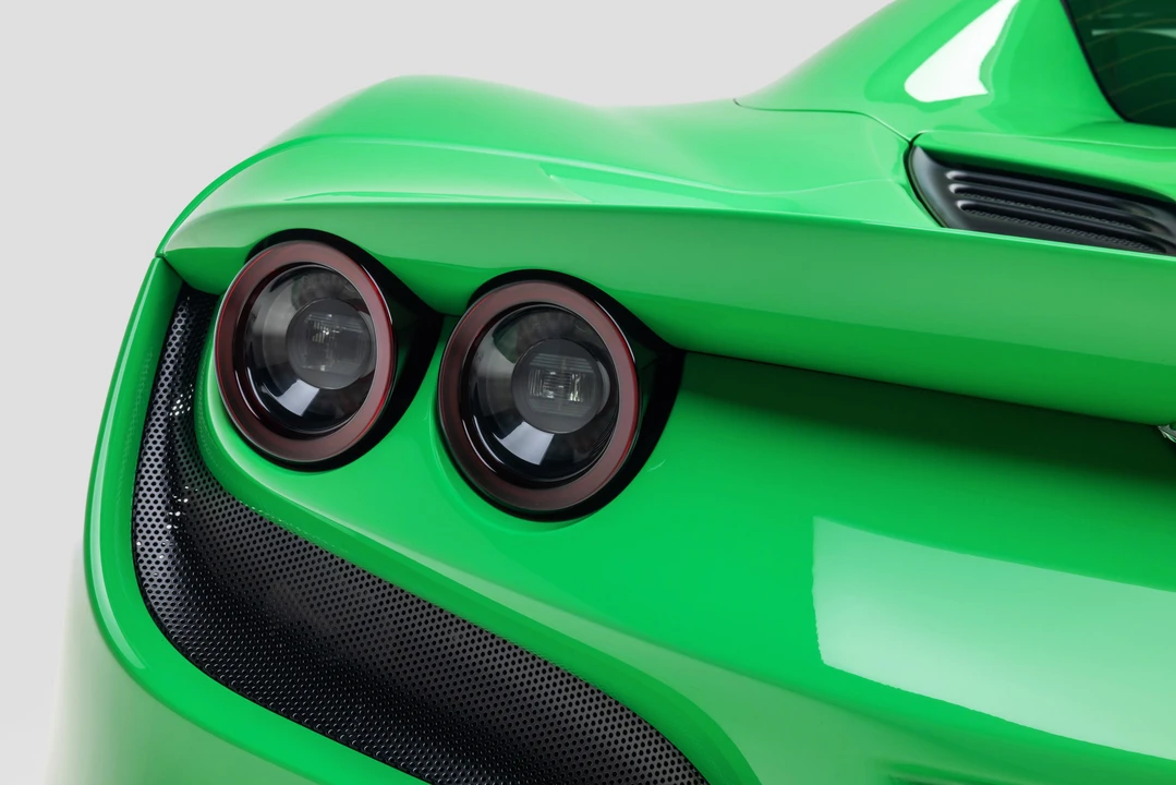 2023 Ferrari F8 Spider - Image 20 of 31