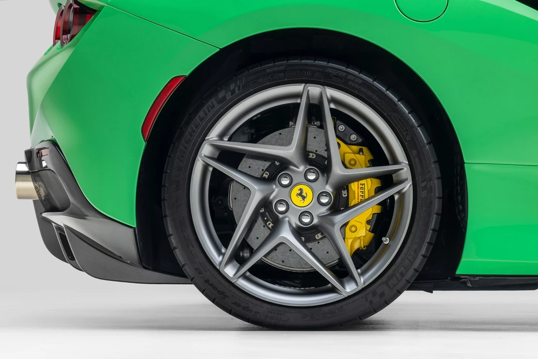 2023 Ferrari F8 Spider - Image 16 of 31