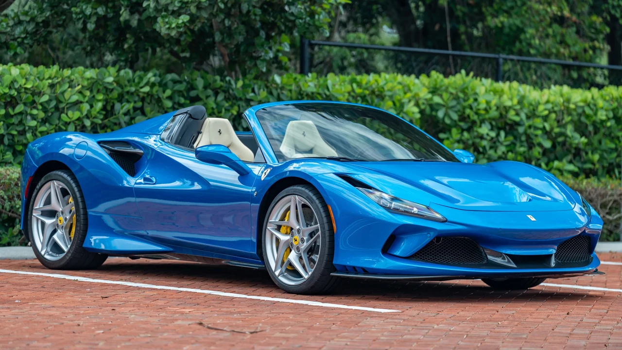2023 Ferrari F8 Spider - Image 3 of 31