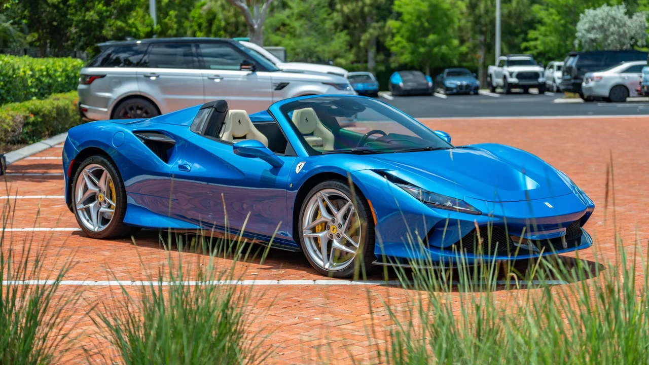 2023 Ferrari F8 Spider - Image 18 of 31