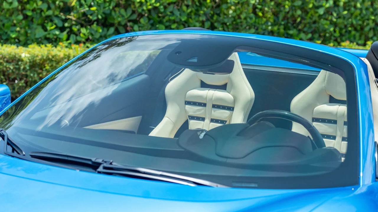 2023 Ferrari F8 Spider - Image 27 of 31