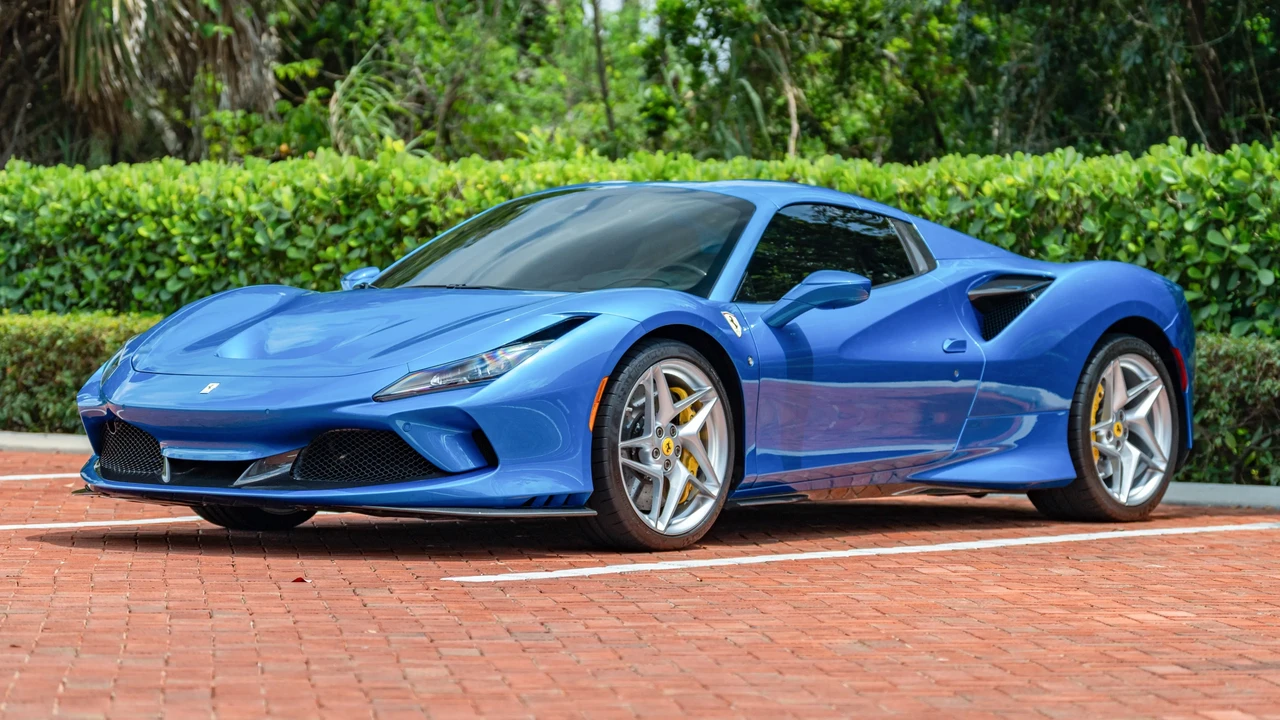 2023 Ferrari F8 Spider - Image 17 of 31