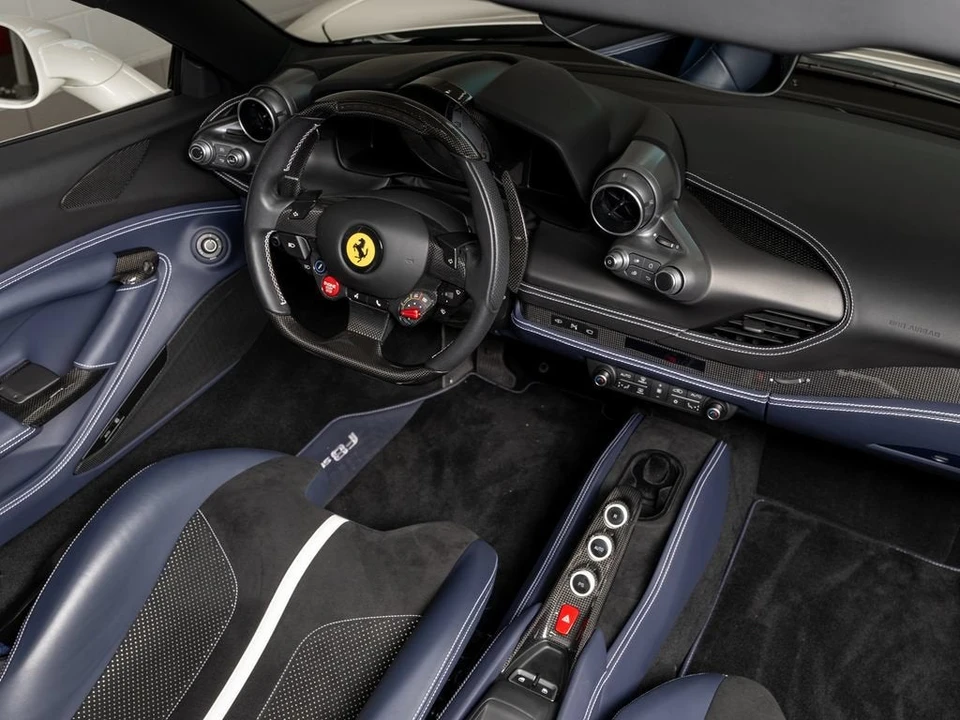 2023 Ferrari F8 Spider - Image 25 of 31