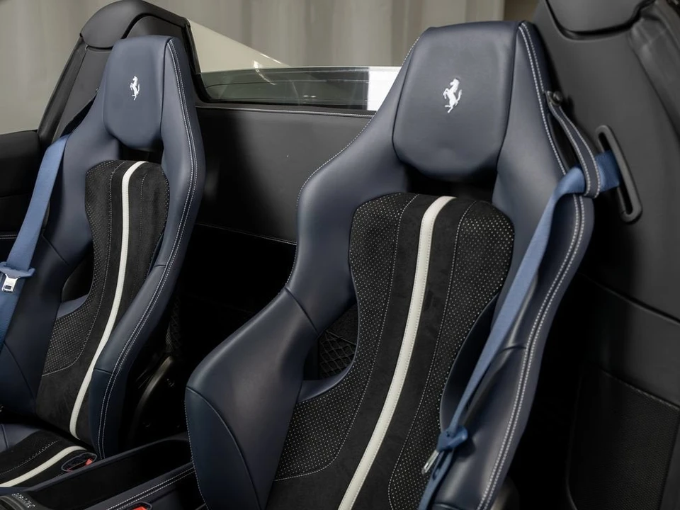 2023 Ferrari F8 Spider - Image 16 of 31