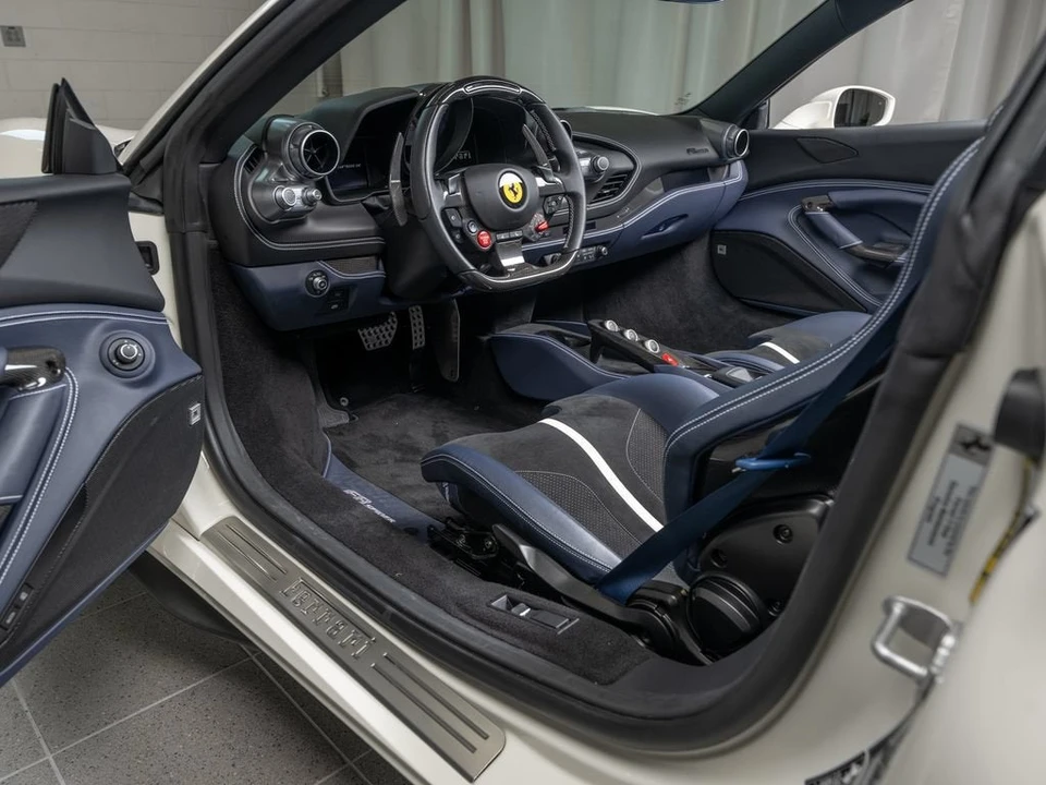 2023 Ferrari F8 Spider - Image 27 of 31