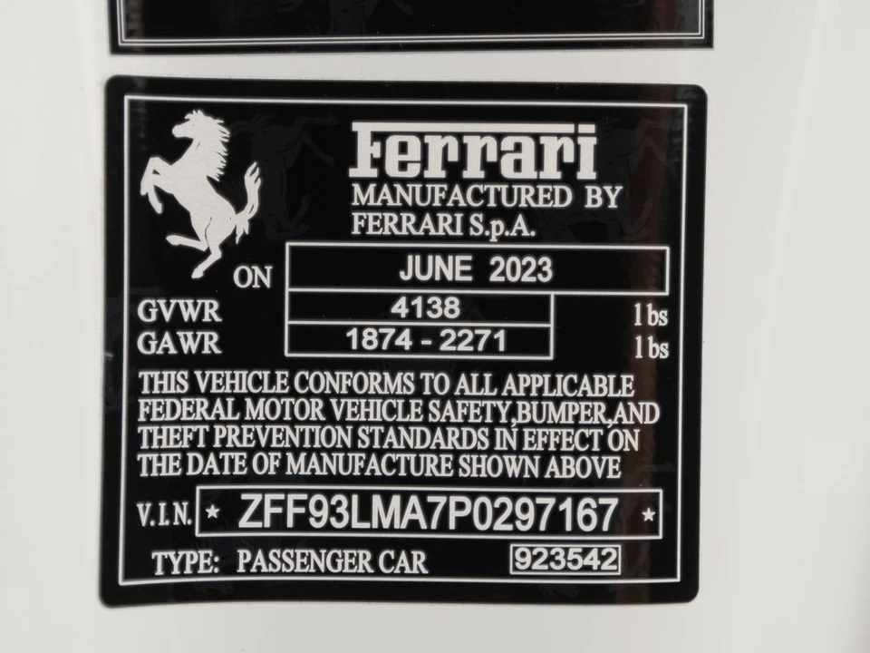 2023 Ferrari F8 Spider - Image 13 of 31