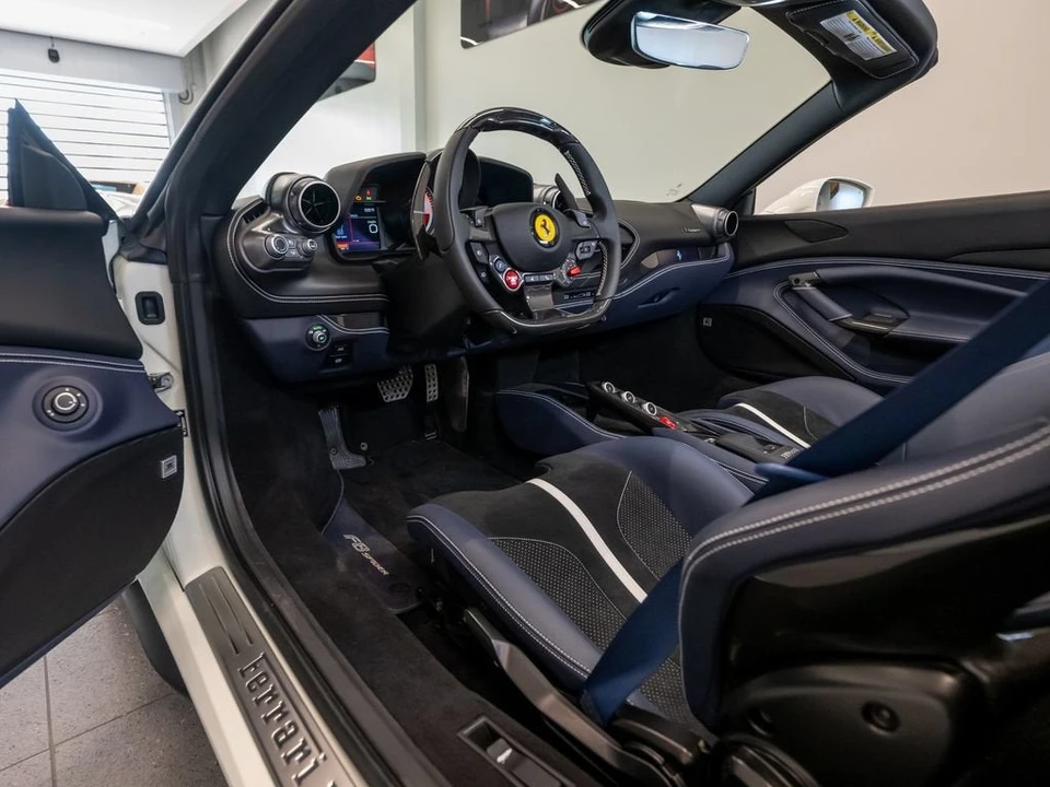 2023 Ferrari F8 Spider - Image 22 of 31