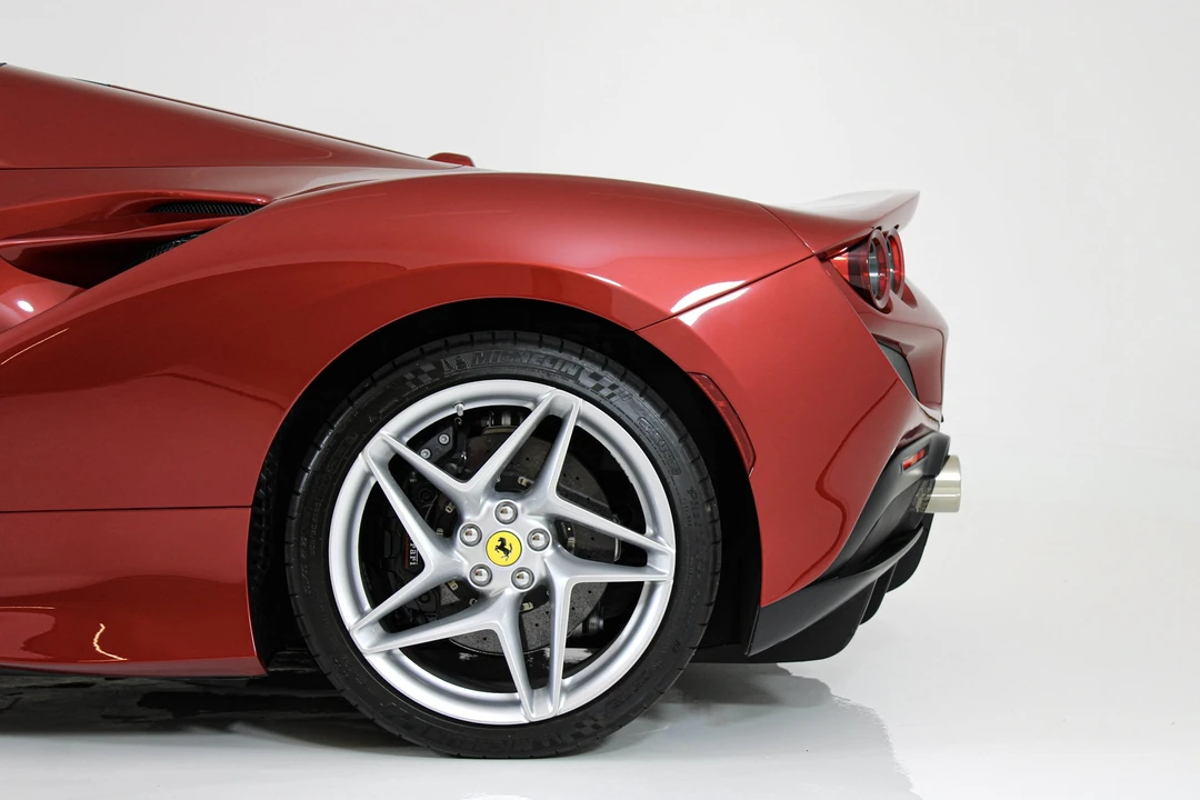 2023 Ferrari F8 Spider - Image 5 of 31