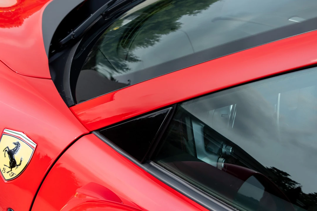 2023 Ferrari F8 Spider - Image 25 of 31