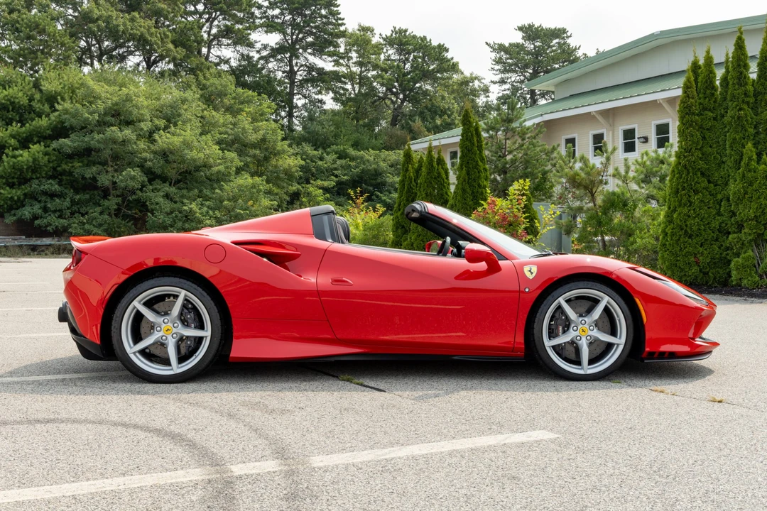 2023 Ferrari F8 Spider - Image 6 of 31