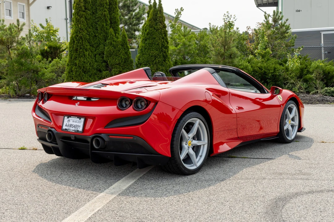 2023 Ferrari F8 Spider - Image 5 of 31