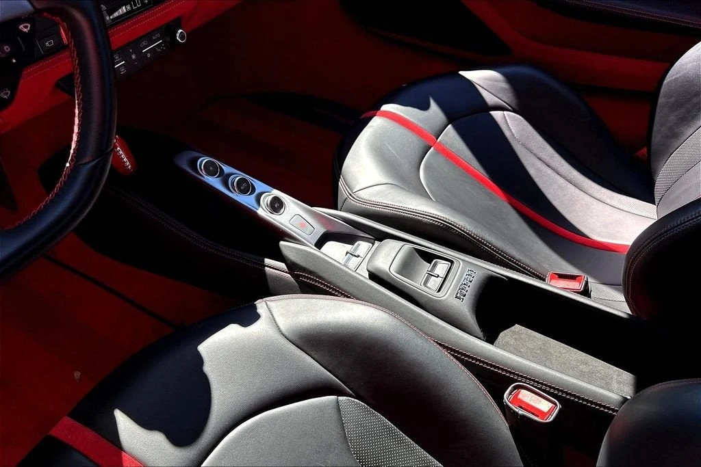 2023 Ferrari F8 Spider - Image 16 of 30