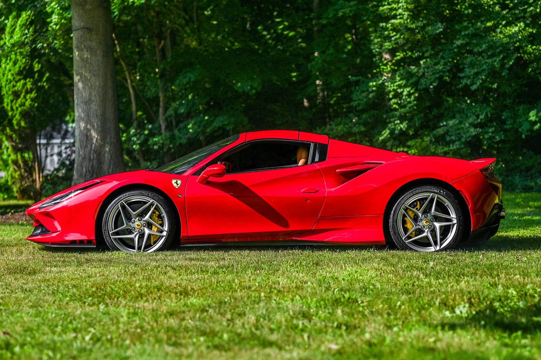 2023 Ferrari F8 Spider - Image 11 of 31