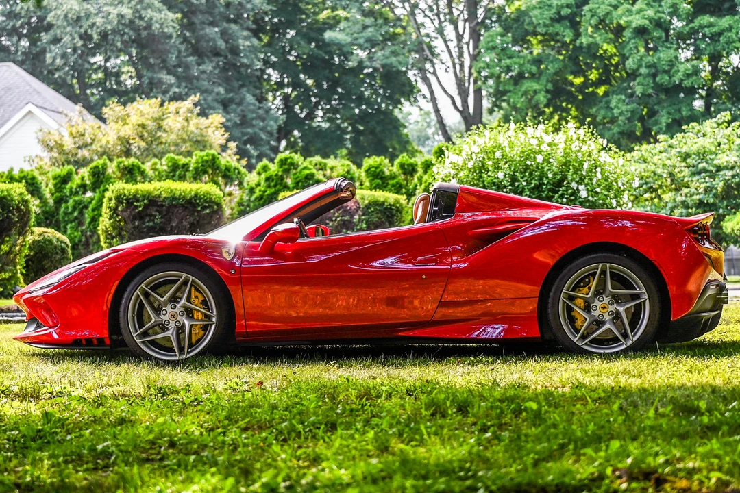 2023 Ferrari F8 Spider - Image 3 of 31