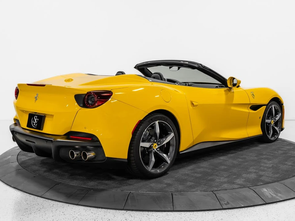 2023 Ferrari Portofino M - Image 9 of 31