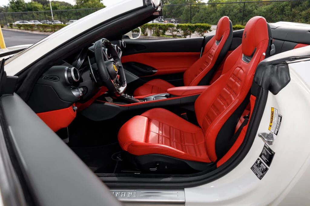 2023 Ferrari Portofino M - Image 26 of 31